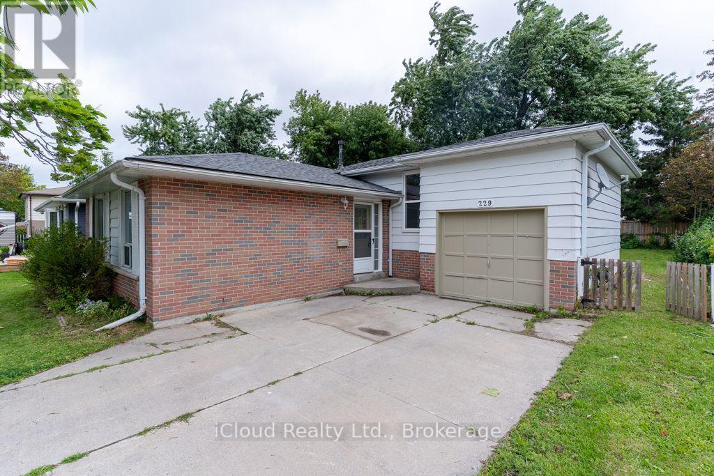 229 Cook Street, Barrie (Grove East), Ontario L4M 4H4 - Photo 4 - S13712972