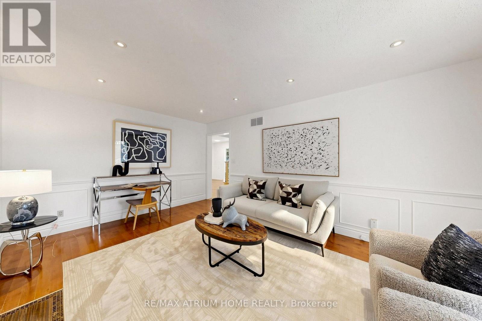 61 Hobart Drive, Toronto, Ontario  M2J 3J8 - Photo 15 - C13709052