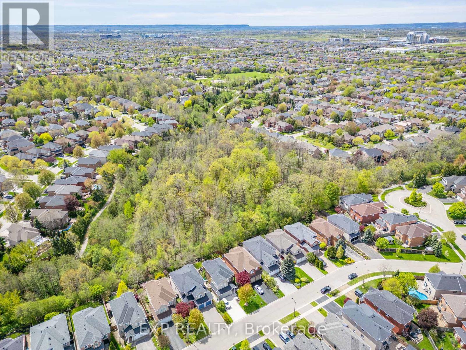 2137 Frontier Drive, Oakville, Ontario  L6M 3S3 - Photo 48 - W13712910