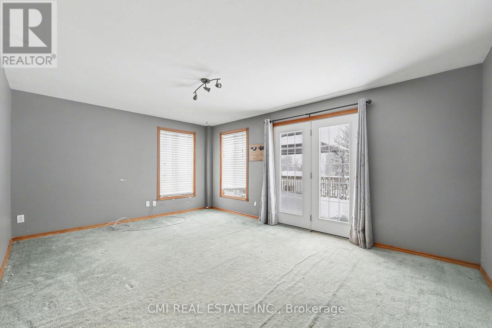 76 Main Street E, Mapleton, Ontario  N0G 1P0 - Photo 16 - X13712976