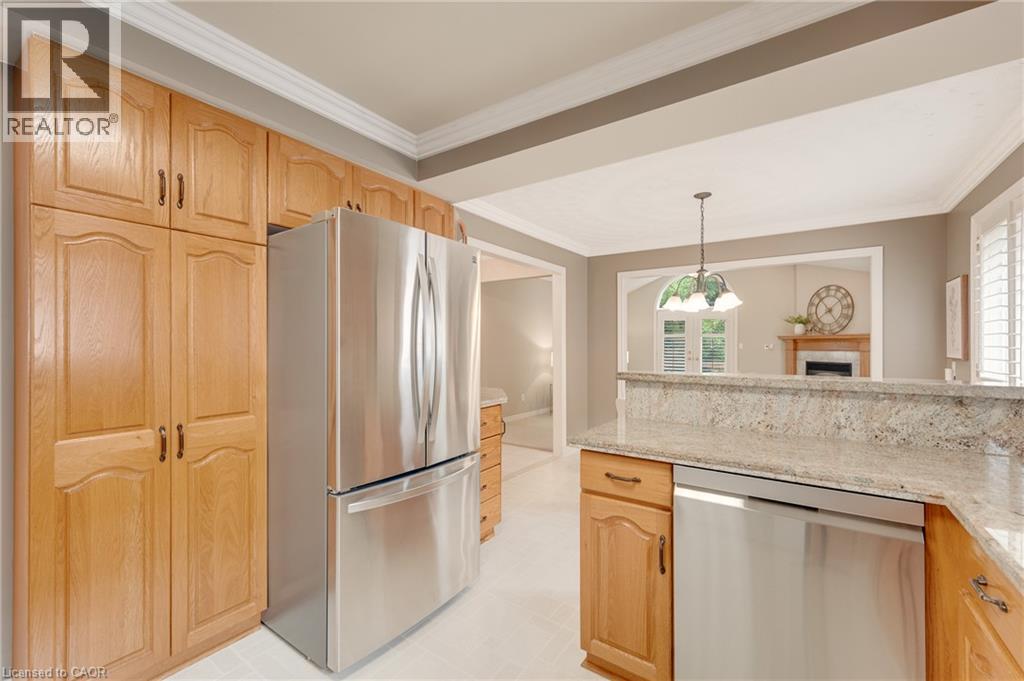 1150 Augustus Drive, Burlington, Ontario  L7S 2K6 - Photo 10 - 40854598