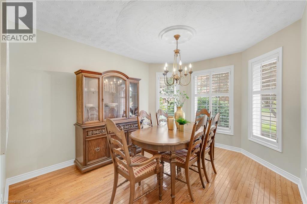 1150 Augustus Drive, Burlington, Ontario  L7S 2K6 - Photo 7 - 40854598