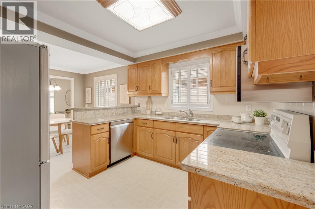 1150 Augustus Drive, Burlington, Ontario  L7S 2K6 - Photo 9 - 40854598