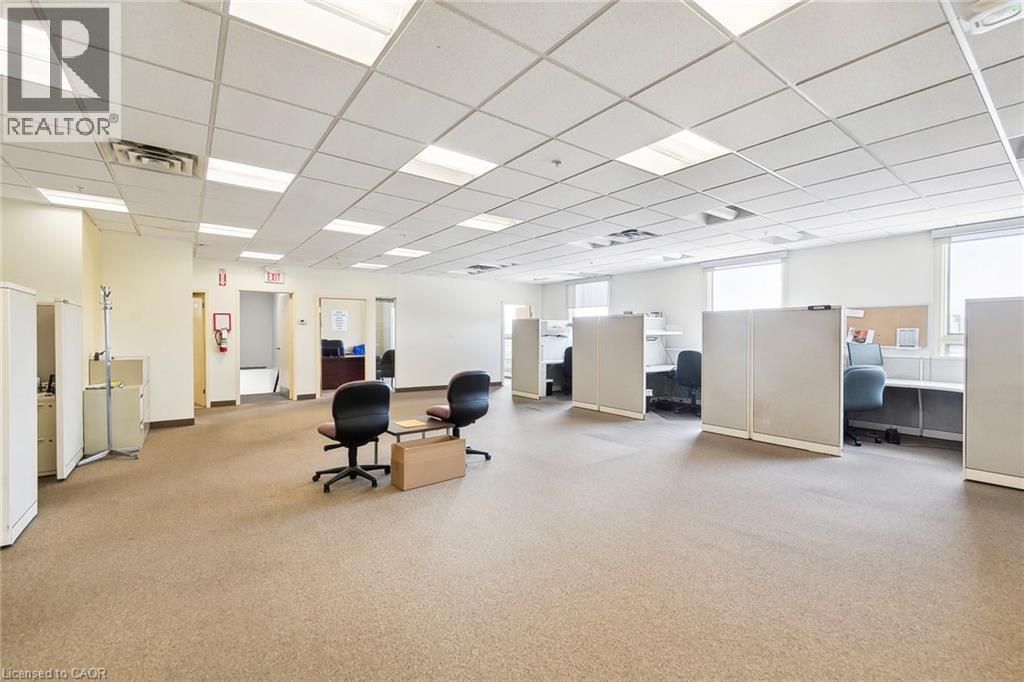 1141 King Road Unit# 1, Burlington, Ontario L7T 0B4 - Photo 15 - 40699556