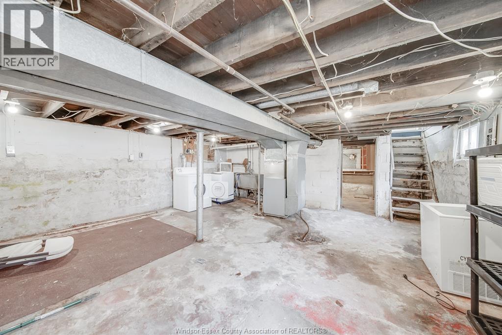 3574 Bloomfield Rd., Windsor, Ontario  N9C 1R7 - Photo 25 - 26020785