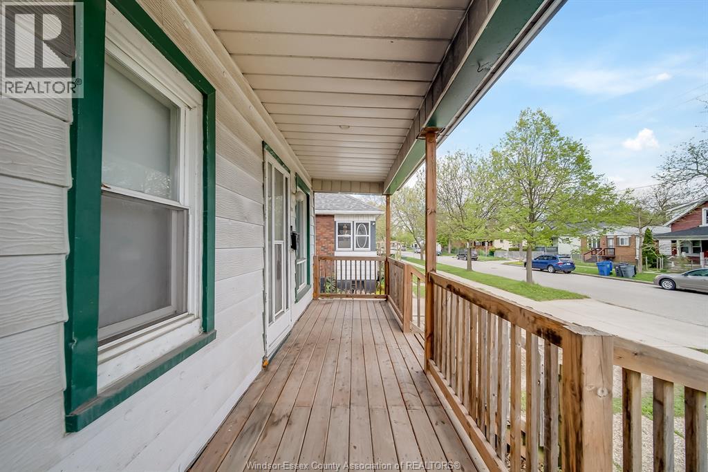 3574 Bloomfield Rd., Windsor, Ontario  N9C 1R7 - Photo 29 - 26020785