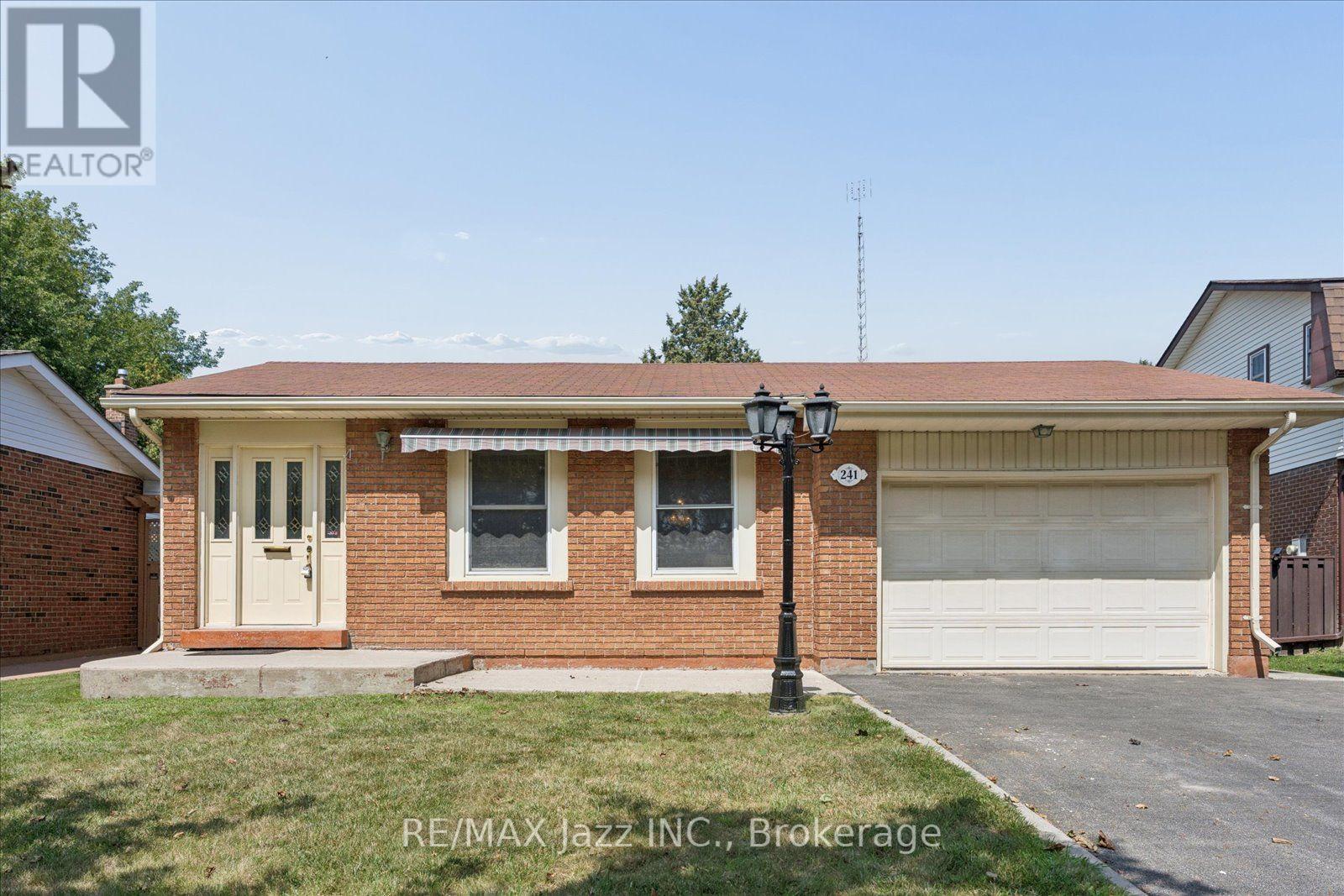 241 Viewmount Street, Oshawa, Ontario  L1H 7C2 - Photo 1 - E13713012
