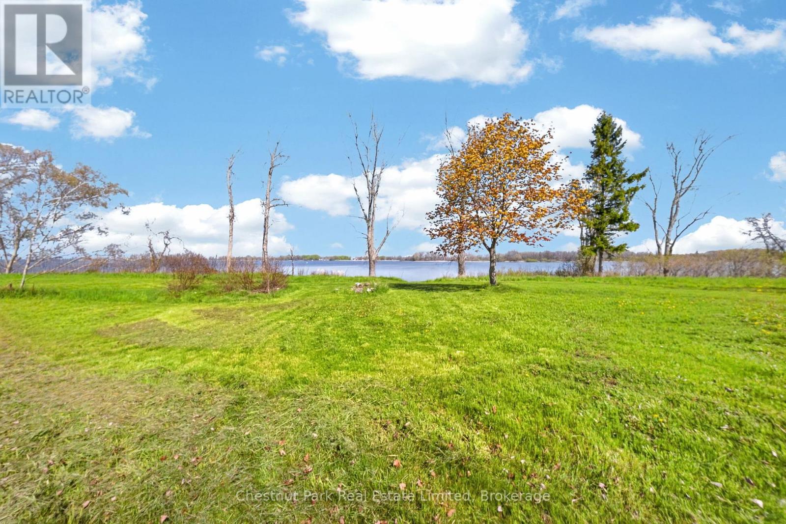 1092 Huycks Point Road, Prince Edward County, Ontario  K0A 3L0 - Photo 6 - X13713022