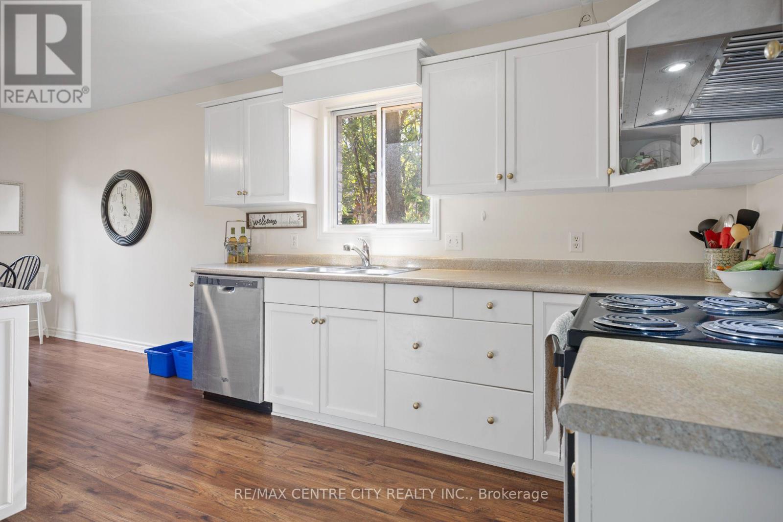 52 Donker Drive, St. Thomas, Ontario  N5P 4J1 - Photo 6 - X13713036