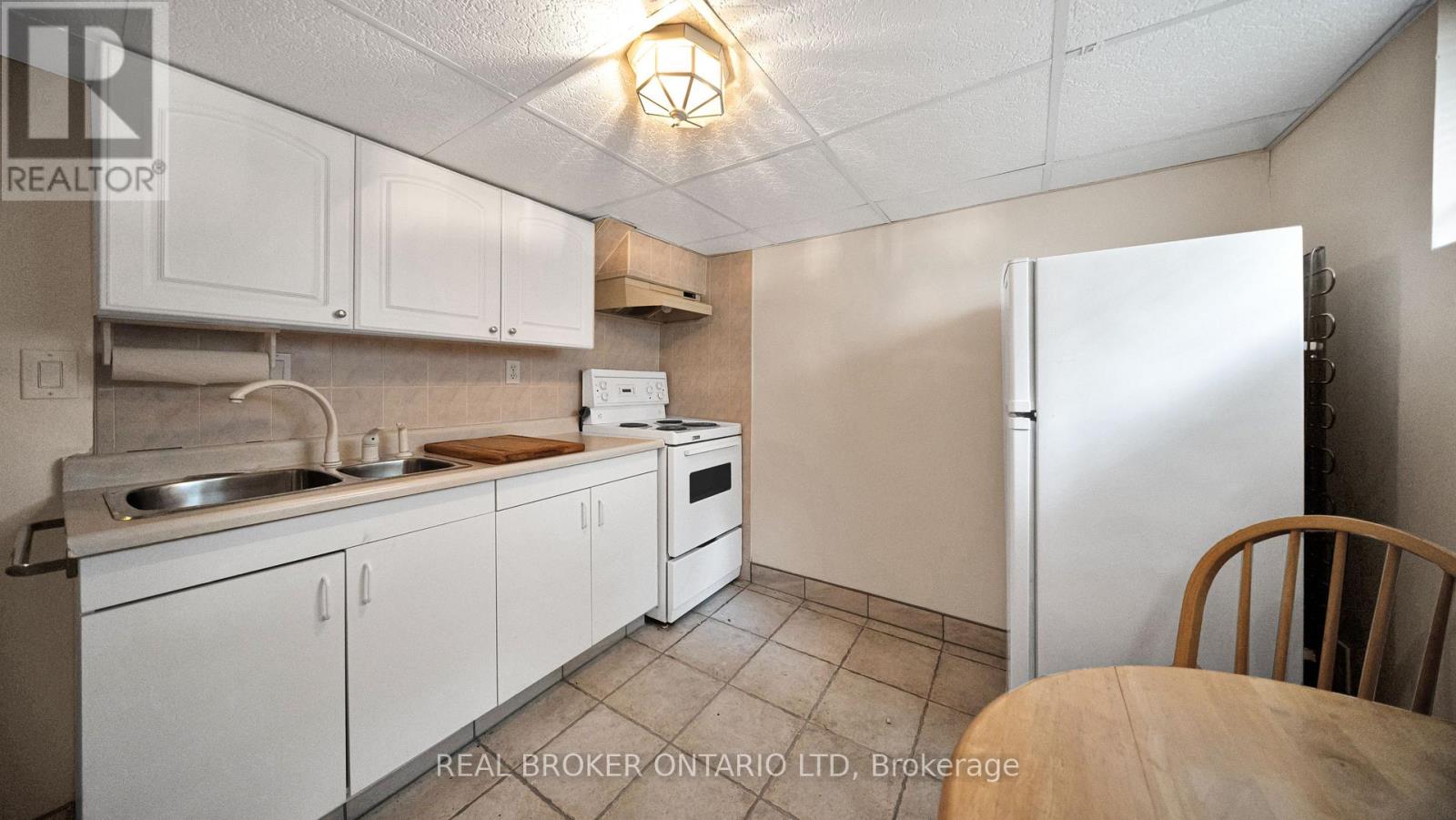74 Sterling Street, London East, Ontario  N5Y 1Y7 - Photo 24 - X13713120