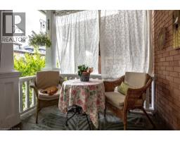 111 SPADINA Avenue, Hamilton, Ontario