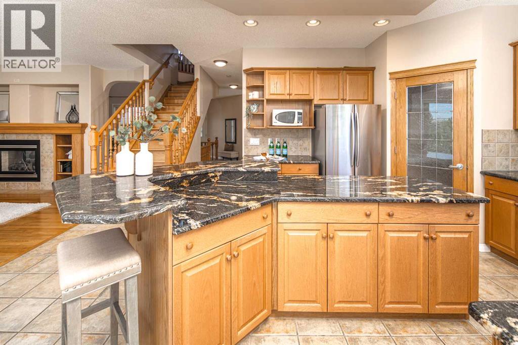 66 Royal Oak Grove NW, Calgary, Alberta  T3G 5P3 - Photo 16 - A2339554