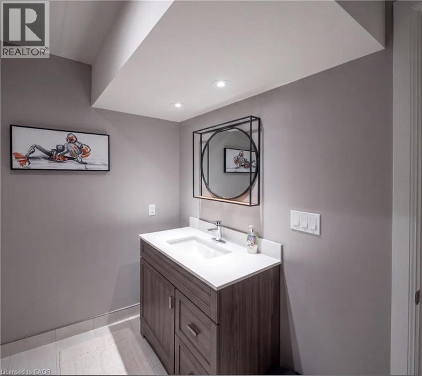 7 Apex Court, Stoney Creek, Ontario  L8J 1J2 - Photo 38 - 40847337
