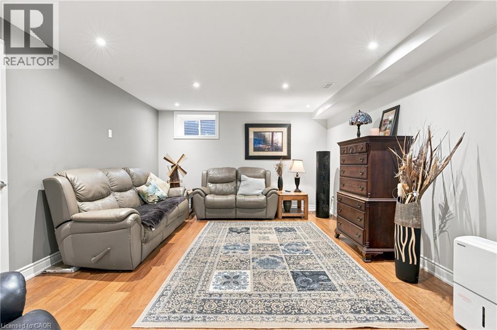 7 Apex Court, Stoney Creek, Ontario  L8J 1J2 - Photo 34 - 40847337