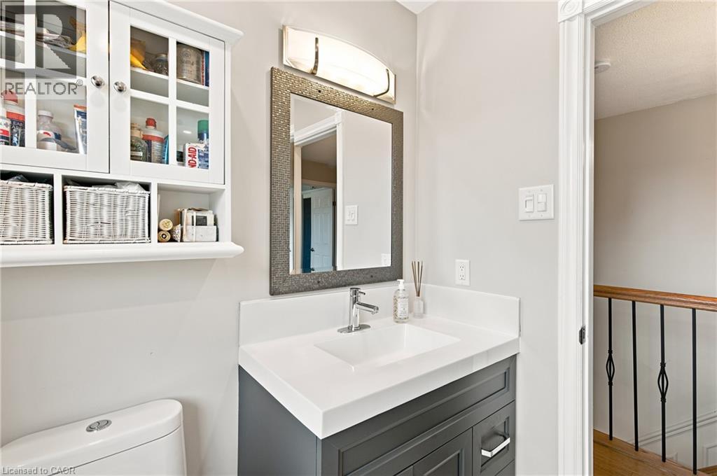 7 Apex Court, Stoney Creek, Ontario  L8J 1J2 - Photo 31 - 40847337