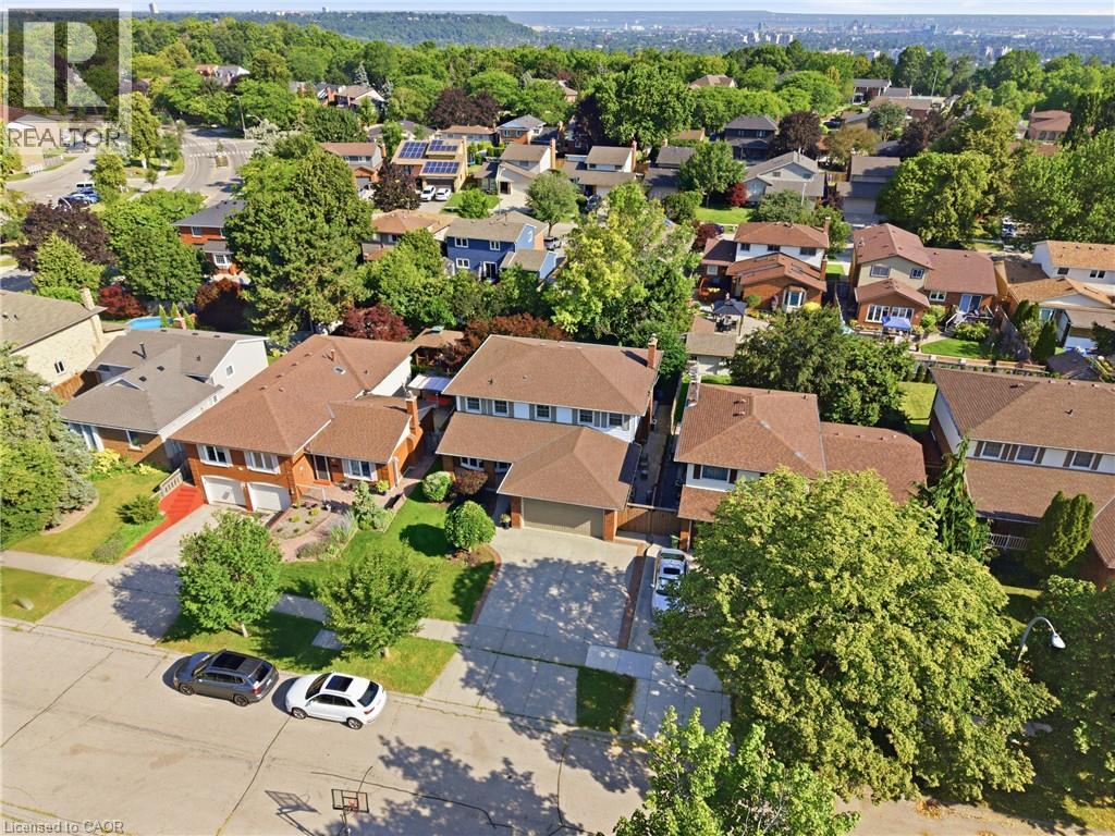 7 Apex Court, Stoney Creek, Ontario  L8J 1J2 - Photo 5 - 40847337