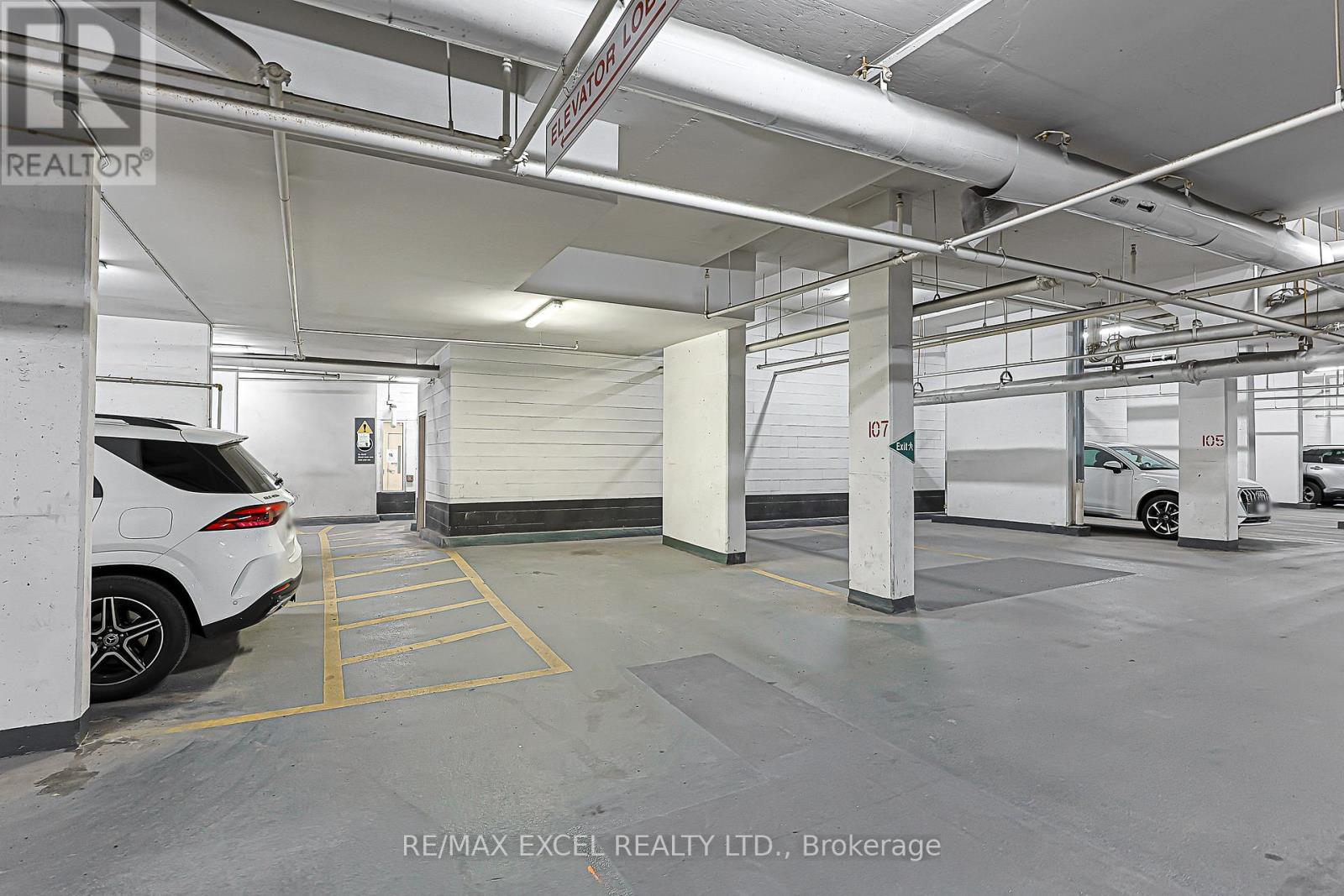 Ph 18 - 25 Greenview Avenue, Toronto, Ontario  M2M 0A5 - Photo 41 - C13713048