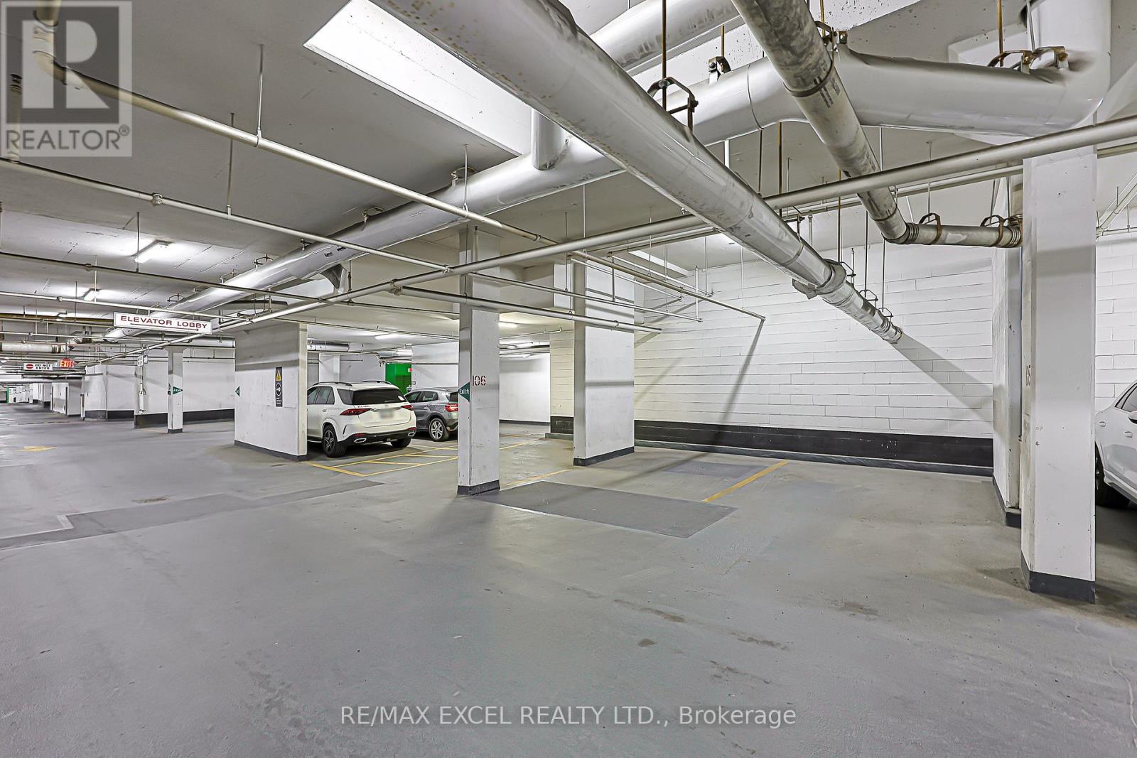 Ph 18 - 25 Greenview Avenue, Toronto, Ontario  M2M 0A5 - Photo 43 - C13713048