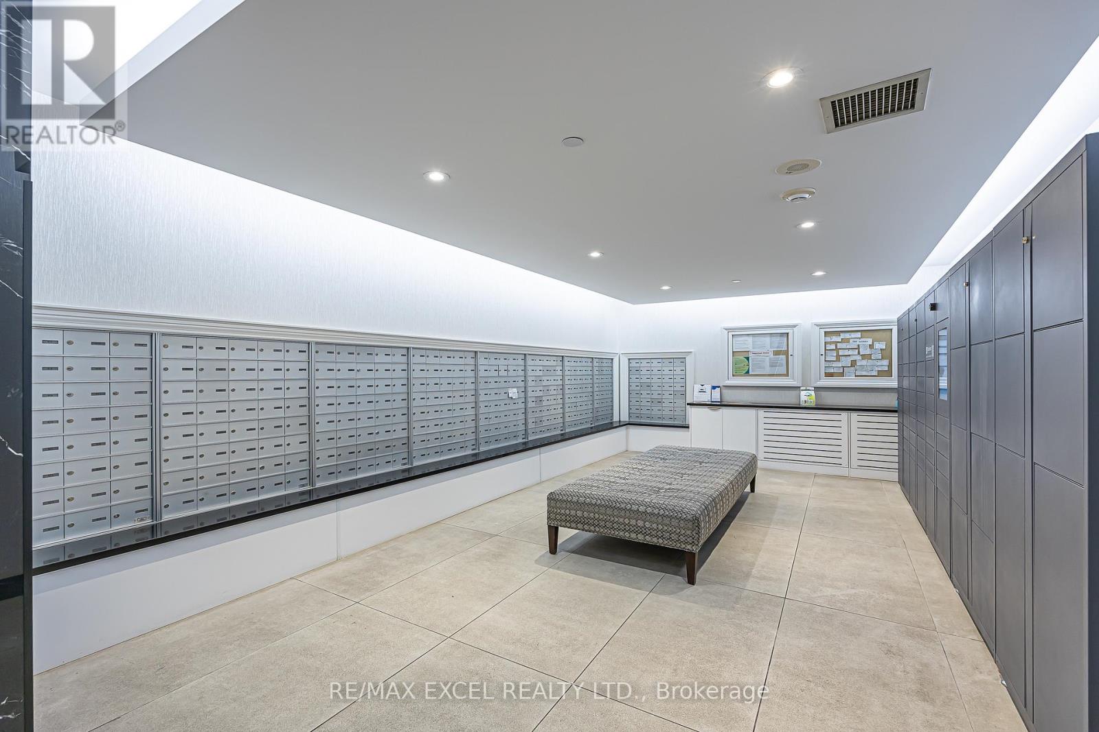 Ph 18 - 25 Greenview Avenue, Toronto, Ontario  M2M 0A5 - Photo 48 - C13713048