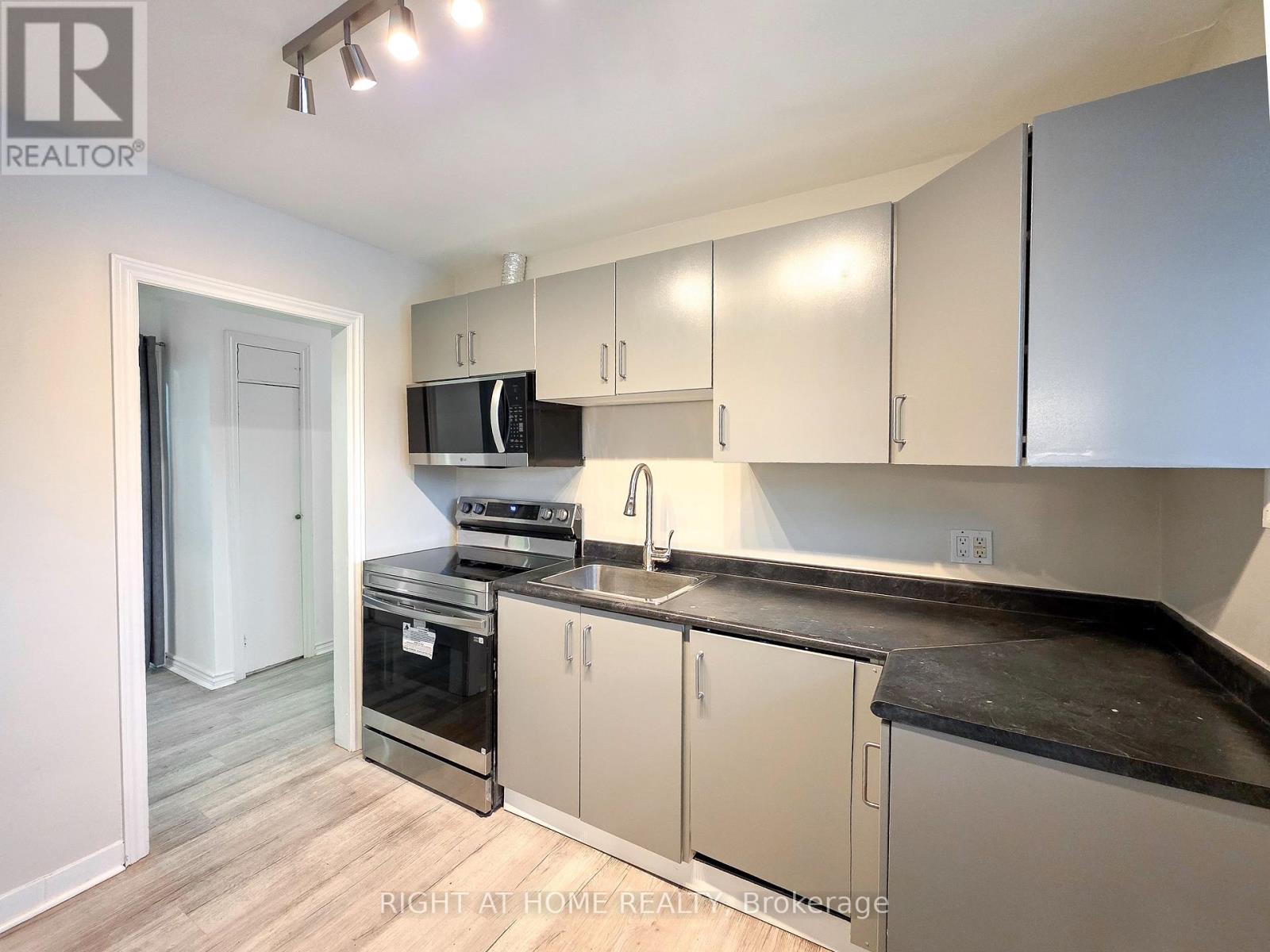 Main - 708 Carnegie Avenue, Oshawa, Ontario L1G 4R6 - Photo 3 - E13712992