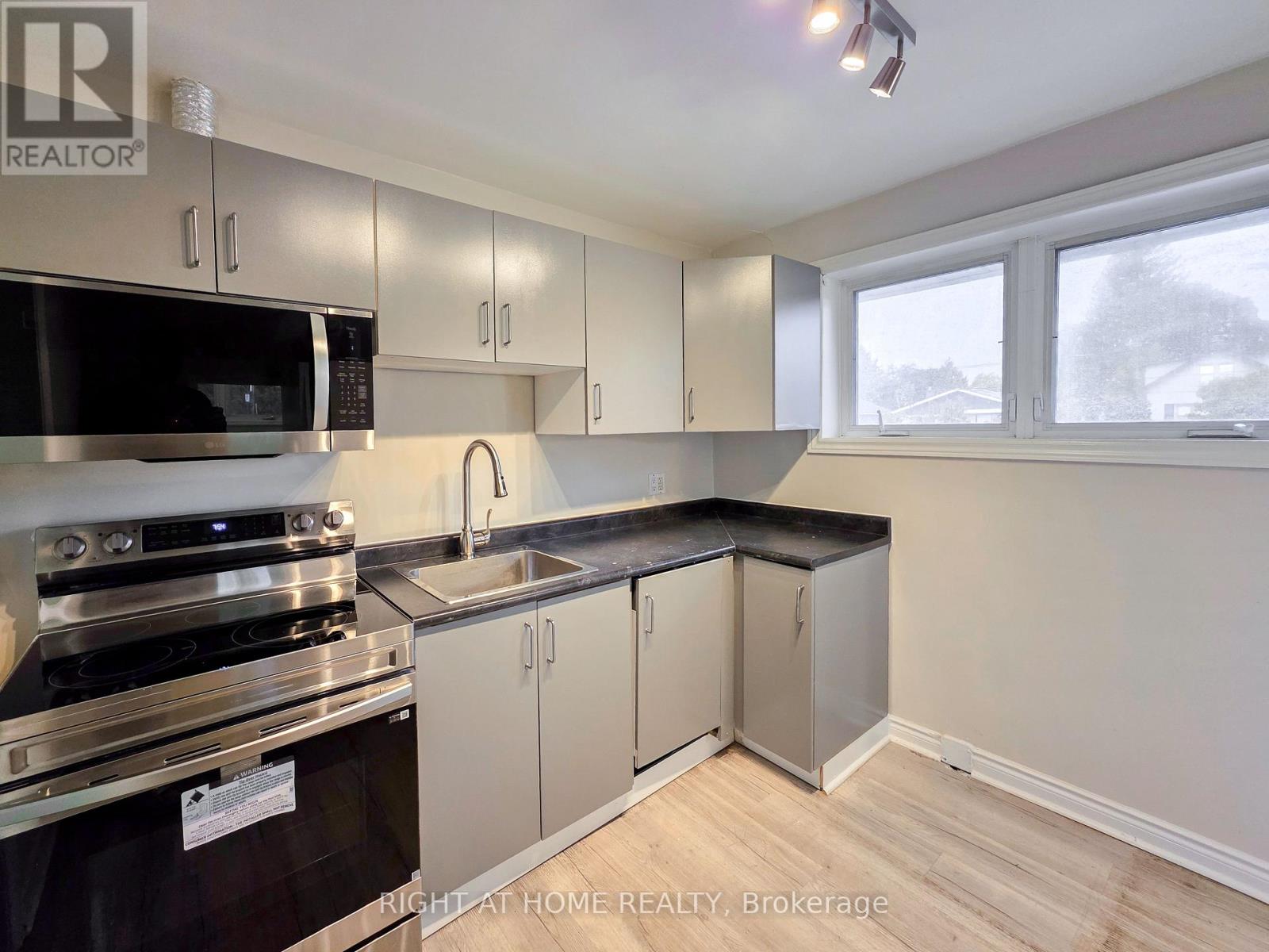 Main - 708 Carnegie Avenue, Oshawa, Ontario L1G 4R6 - Photo 5 - E13712992