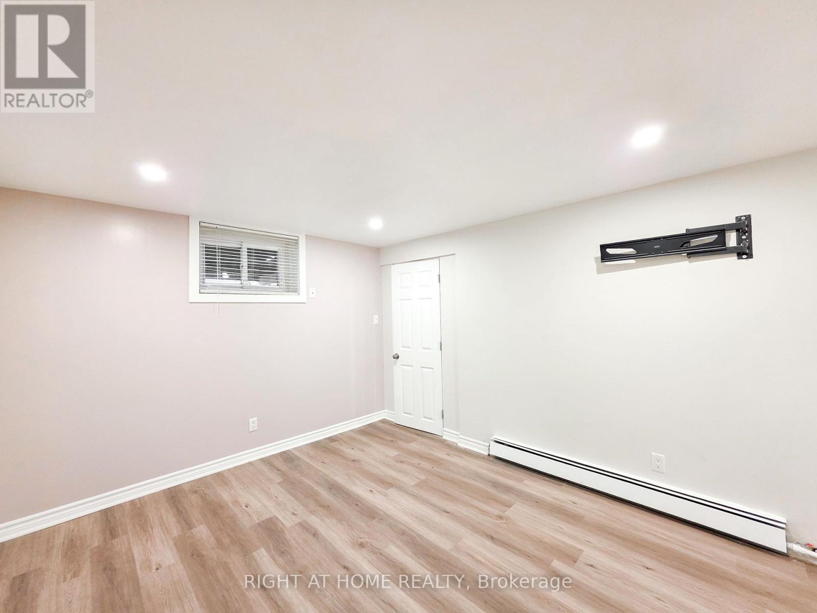 Lower - 708 Carnegie Avenue, Oshawa, Ontario L1G 4R6 - Photo 10 - E13712996