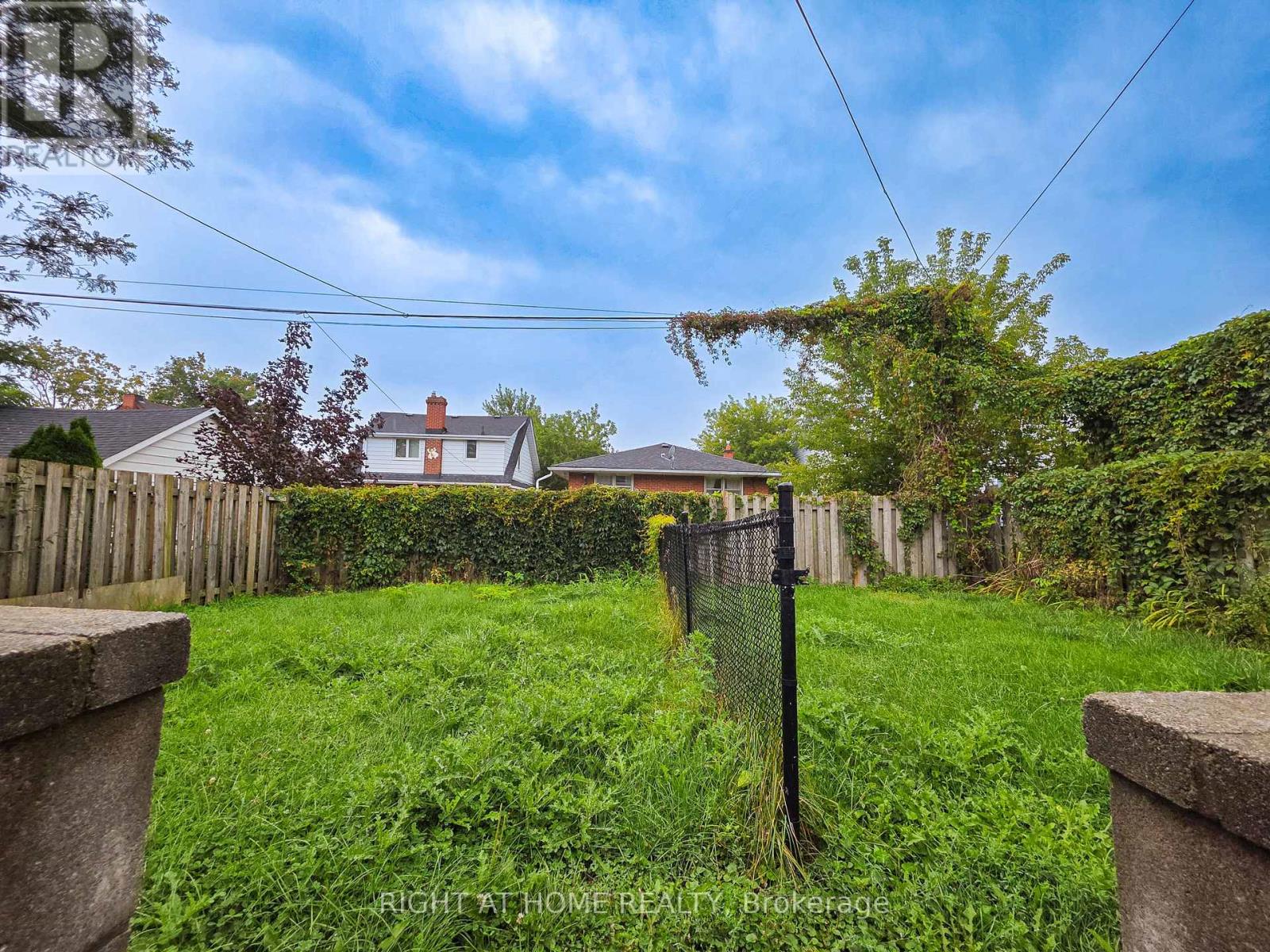 Lower - 708 Carnegie Avenue, Oshawa, Ontario L1G 4R6 - Photo 22 - E13712996