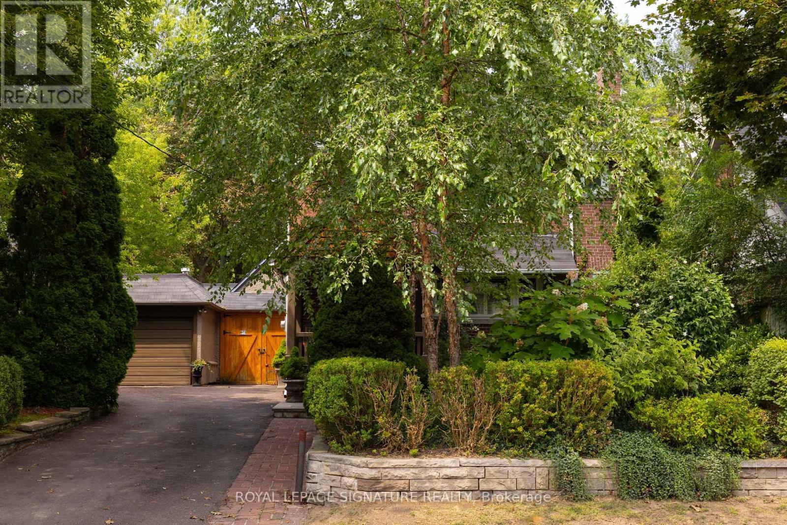30 Kelsonia Avenue, Toronto, Ontario  M1M 1B3 - Photo 2 - E13713002