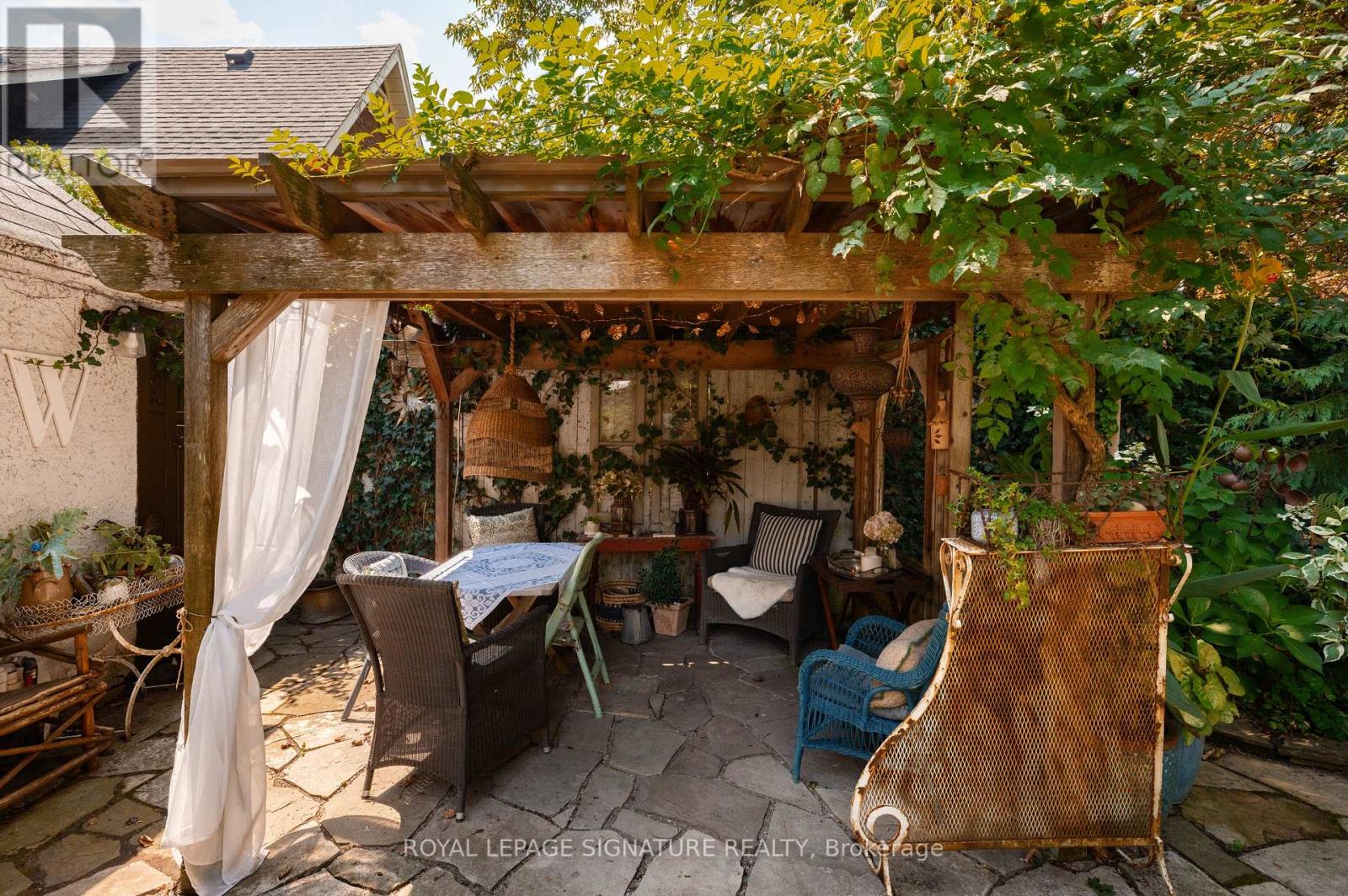 30 Kelsonia Avenue, Toronto, Ontario  M1M 1B3 - Photo 31 - E13713002