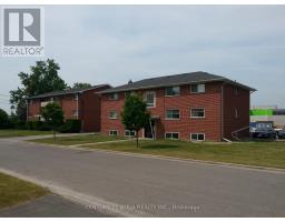 172 WESTMOUNT STREET, Oshawa, Ontario
