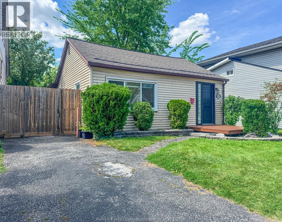 2529 ALEXIS, Windsor, Ontario