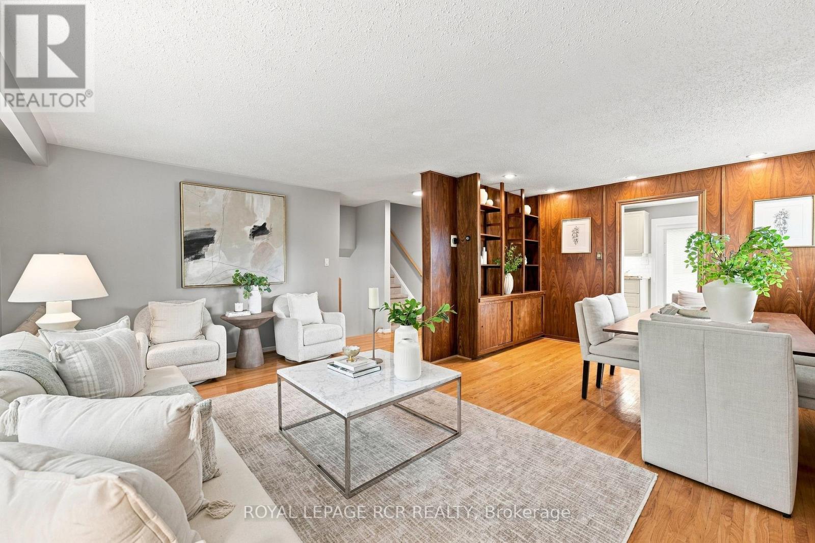 101 Hill Drive, Aurora, Ontario  L4G 3A9 - Photo 12 - N13713006