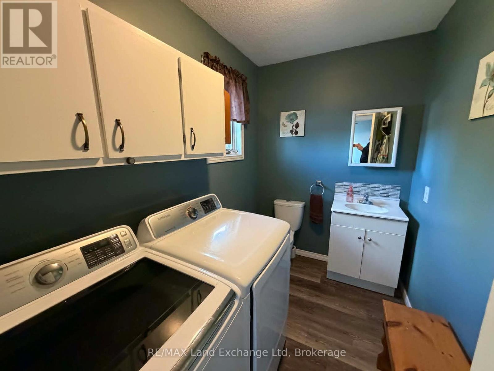 142 Charles Street, North Huron (Wingham), Ontario N0G 2W0 - Photo 12 - X13713008