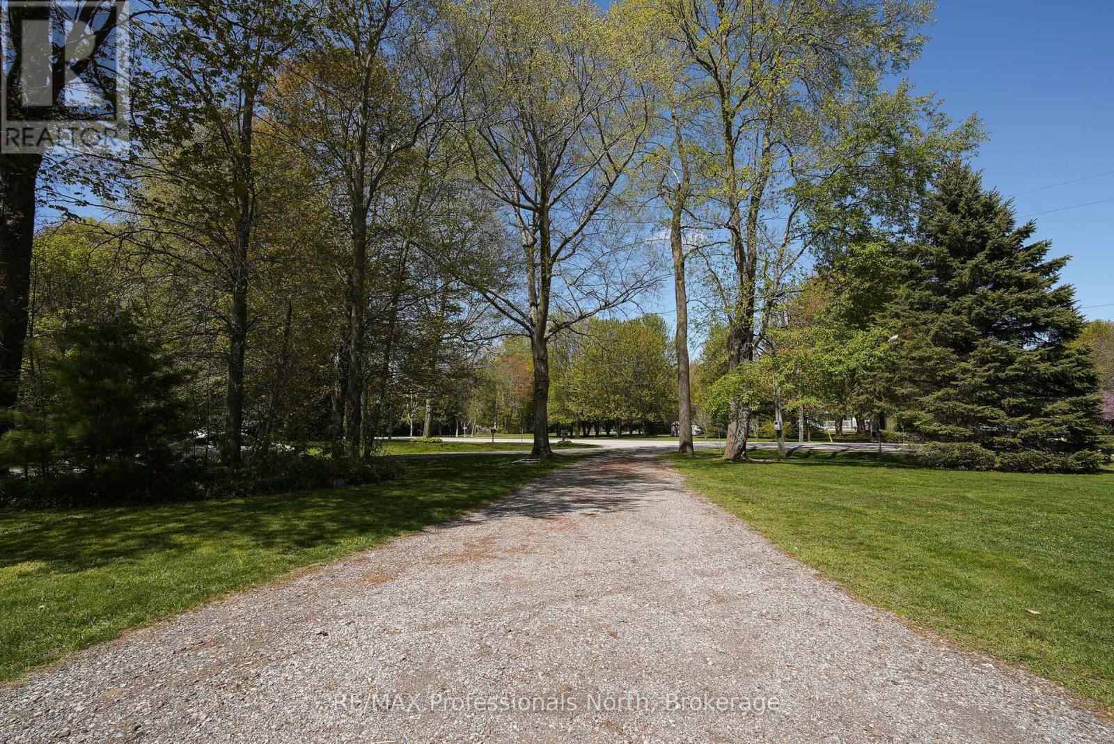 9883 Graham Road, West Elgin (Eagle), Ontario  N0L 2P0 - Photo 37 - X13713066