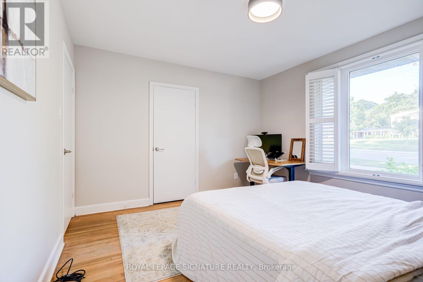 1316 Kipling Avenue, Toronto, Ontario  M9B 3N8 - Photo 14 - W13712998