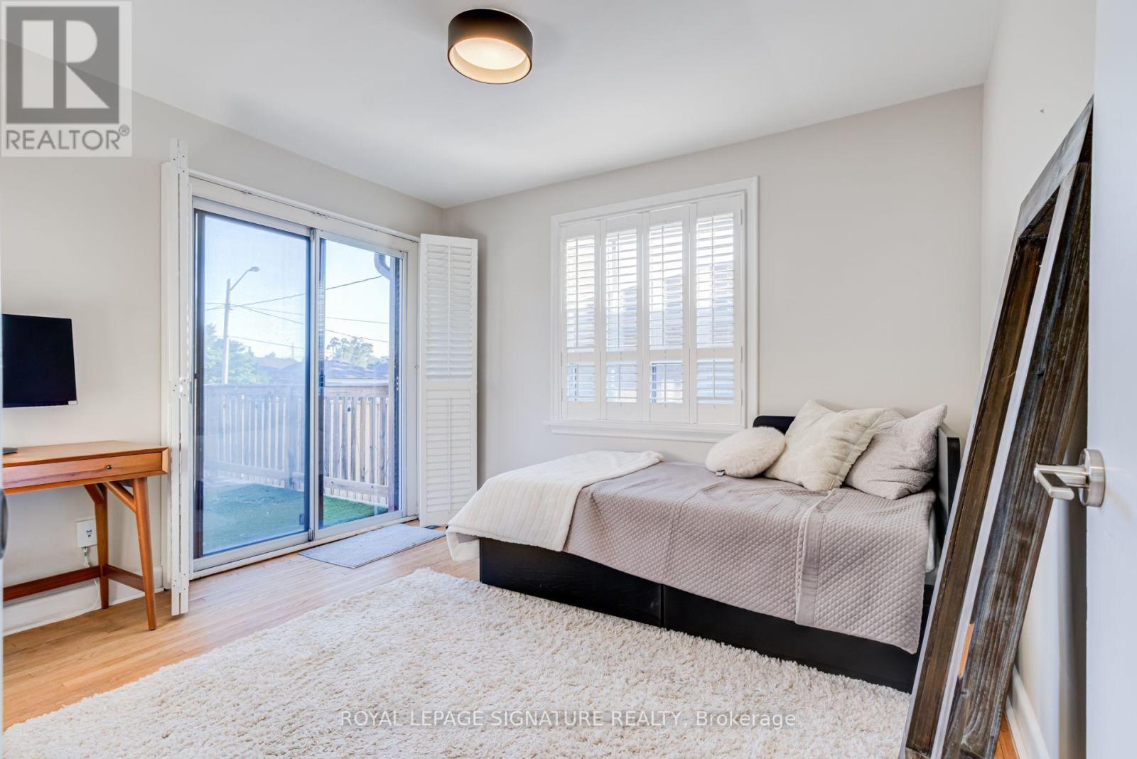 1316 Kipling Avenue, Toronto, Ontario  M9B 3N8 - Photo 17 - W13712998