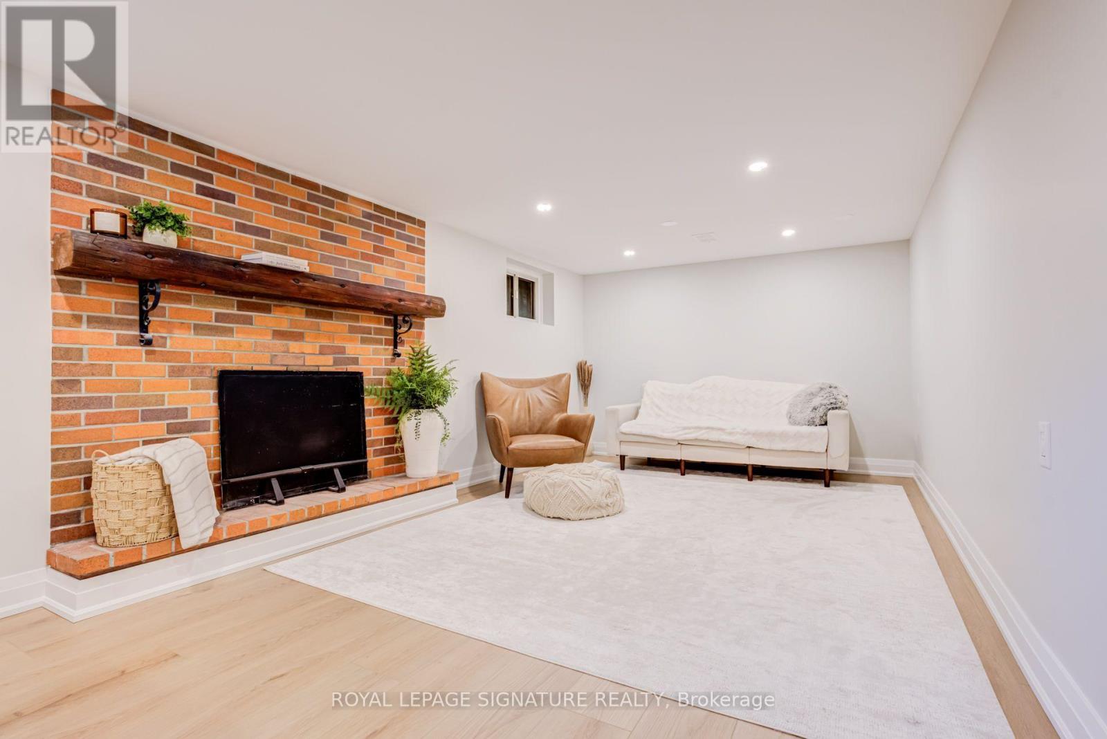1316 Kipling Avenue, Toronto, Ontario  M9B 3N8 - Photo 28 - W13712998