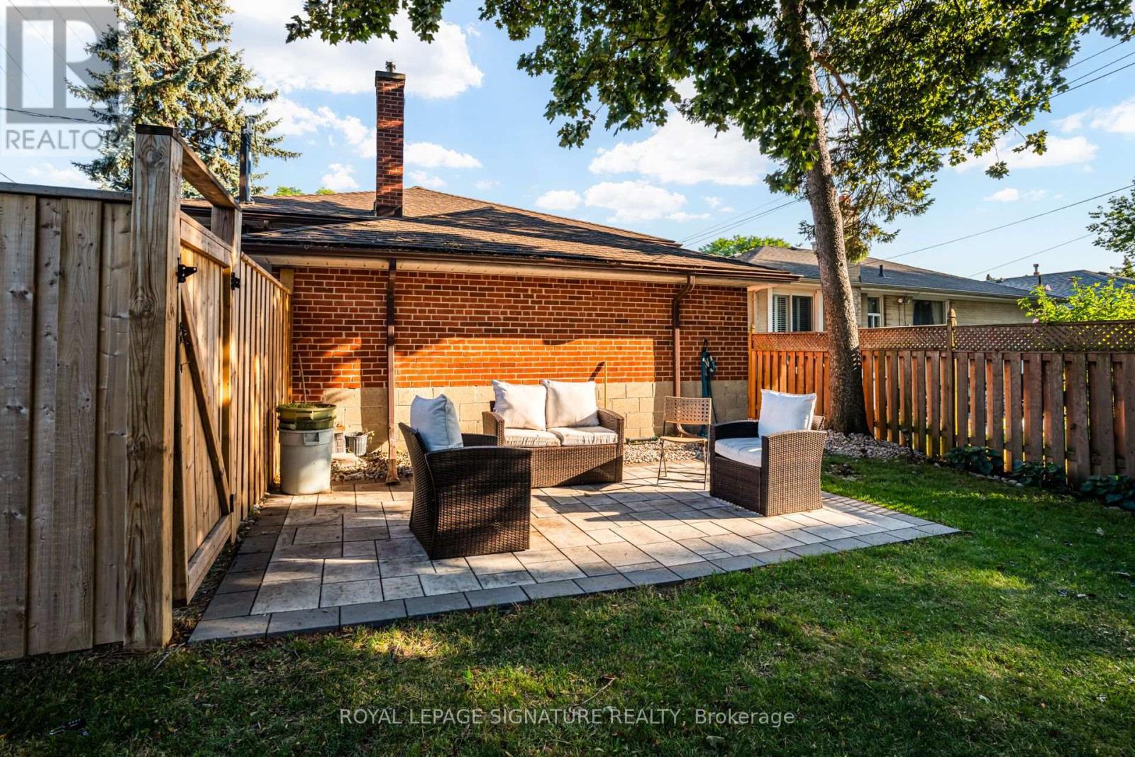 1316 Kipling Avenue, Toronto, Ontario  M9B 3N8 - Photo 38 - W13712998