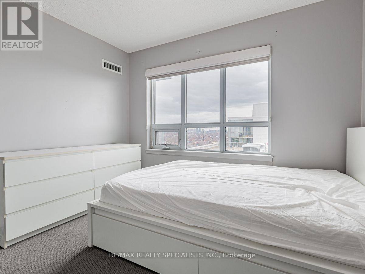 1302 - 816 Lansdowne Avenue, Toronto, Ontario  M6H 4K6 - Photo 18 - W13713004