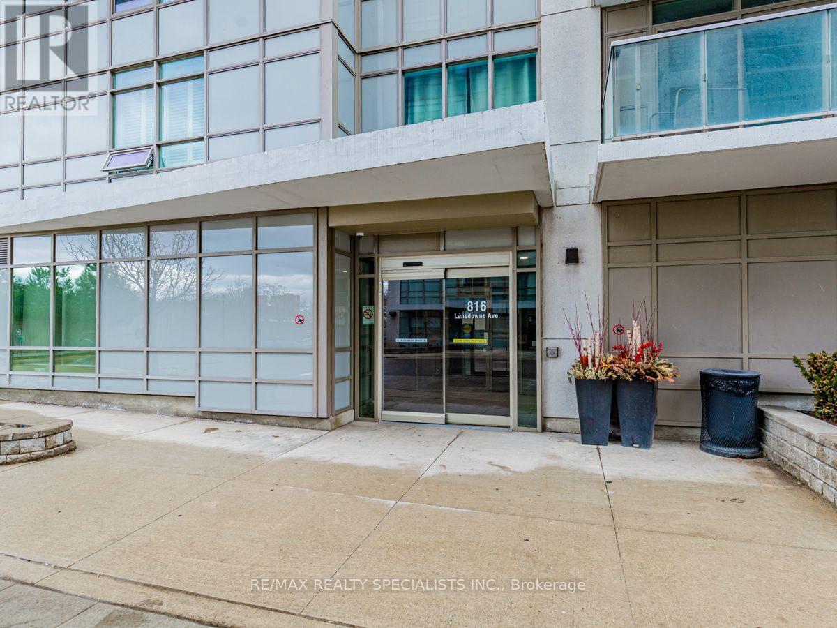 1302 - 816 Lansdowne Avenue, Toronto, Ontario  M6H 4K6 - Photo 2 - W13713004