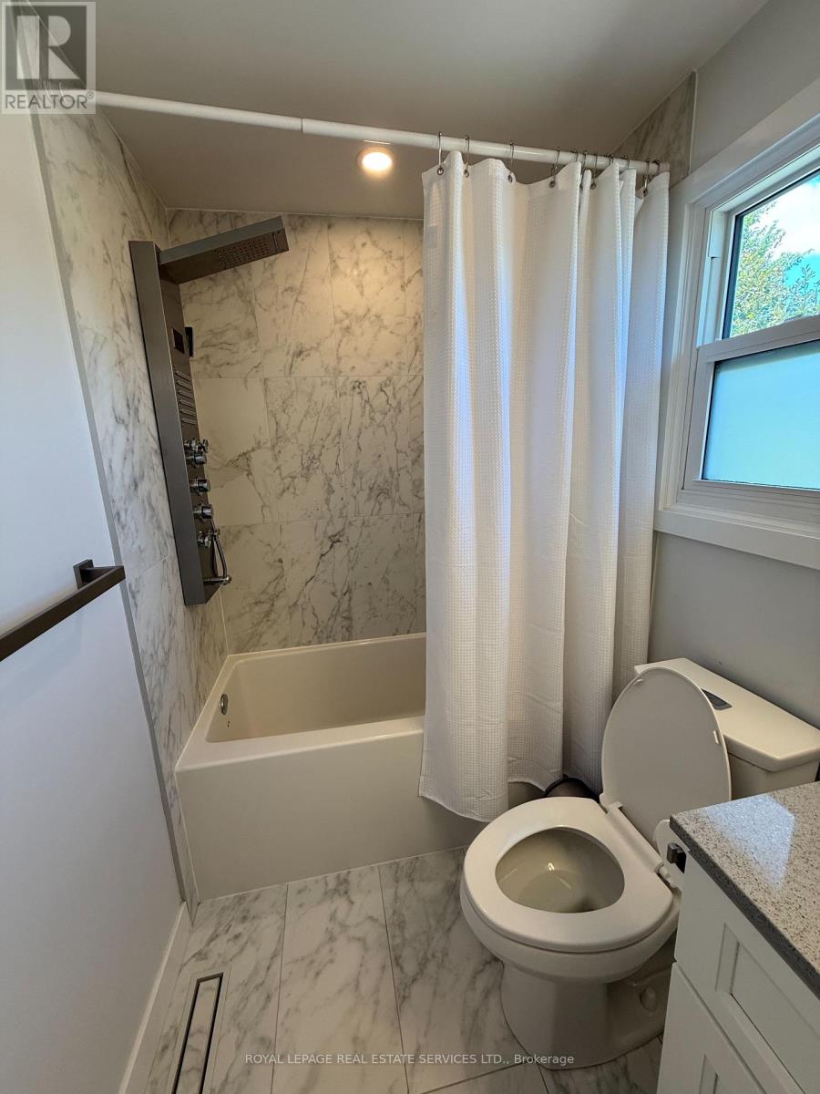 3122 Sandcliffe Court, Burlington, Ontario  L7M 3H1 - Photo 14 - W13713010
