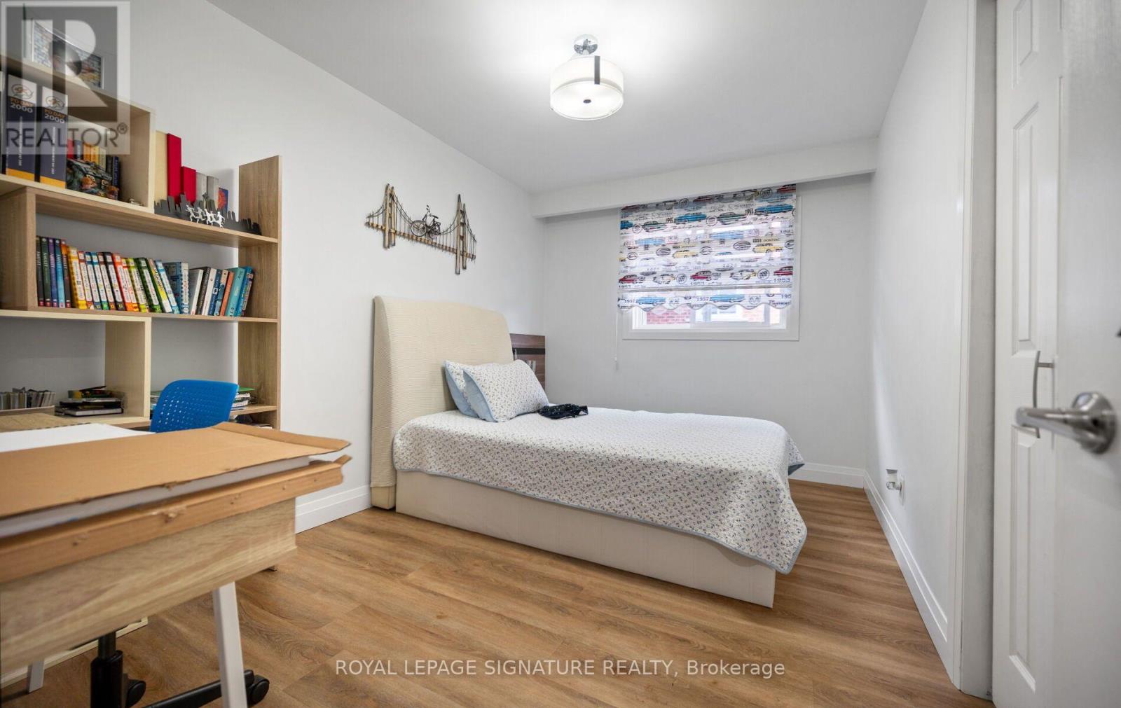 2221 Florian Road, Mississauga, Ontario  L5A 3Y9 - Photo 19 - W13713046