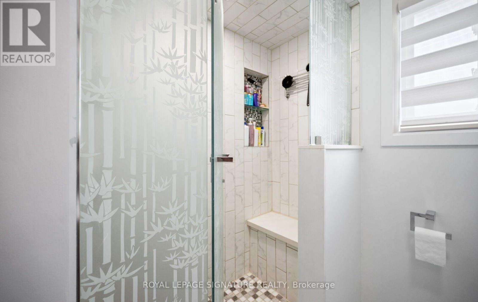 2221 Florian Road, Mississauga, Ontario  L5A 3Y9 - Photo 23 - W13713046