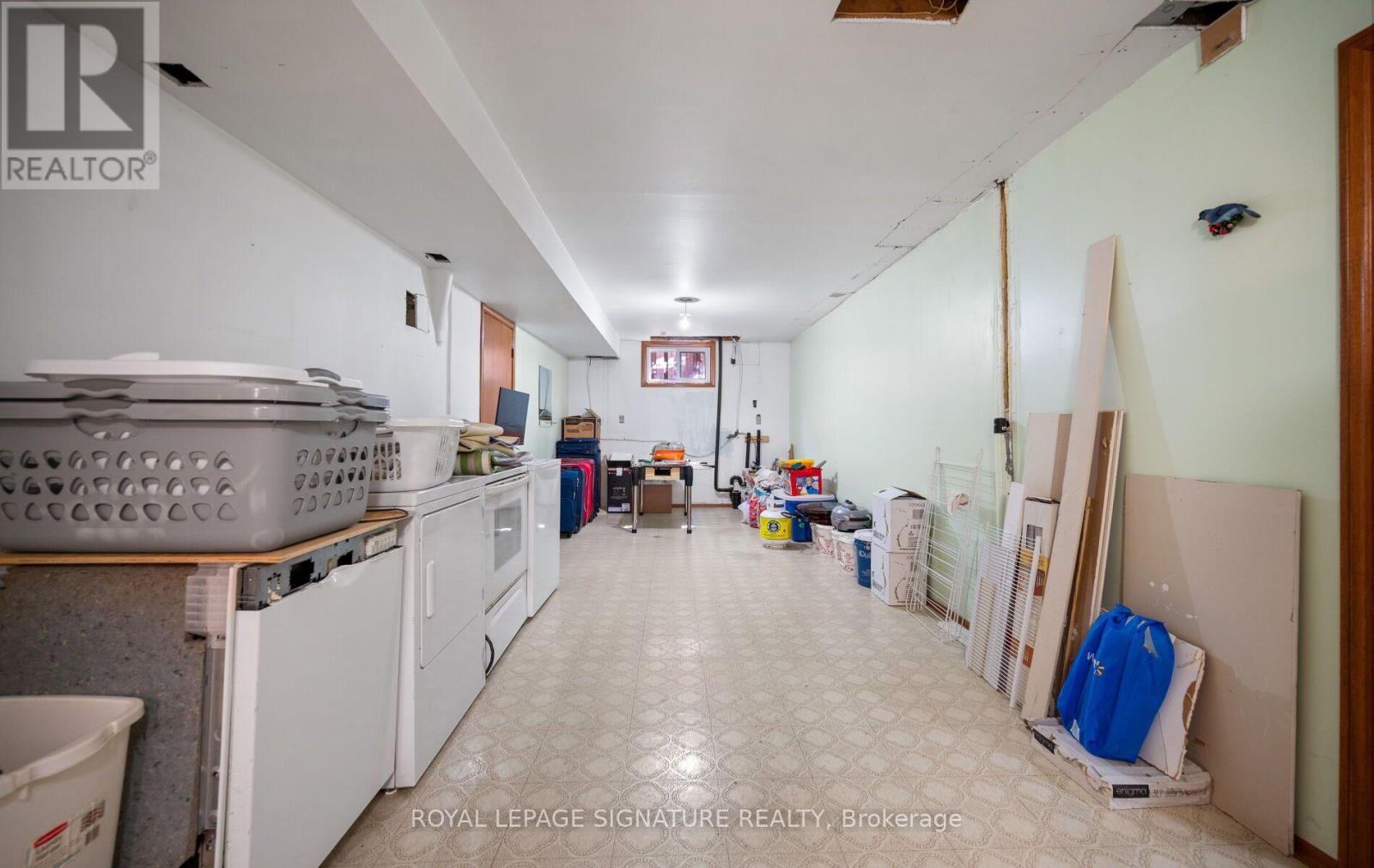 2221 Florian Road, Mississauga, Ontario  L5A 3Y9 - Photo 35 - W13713046