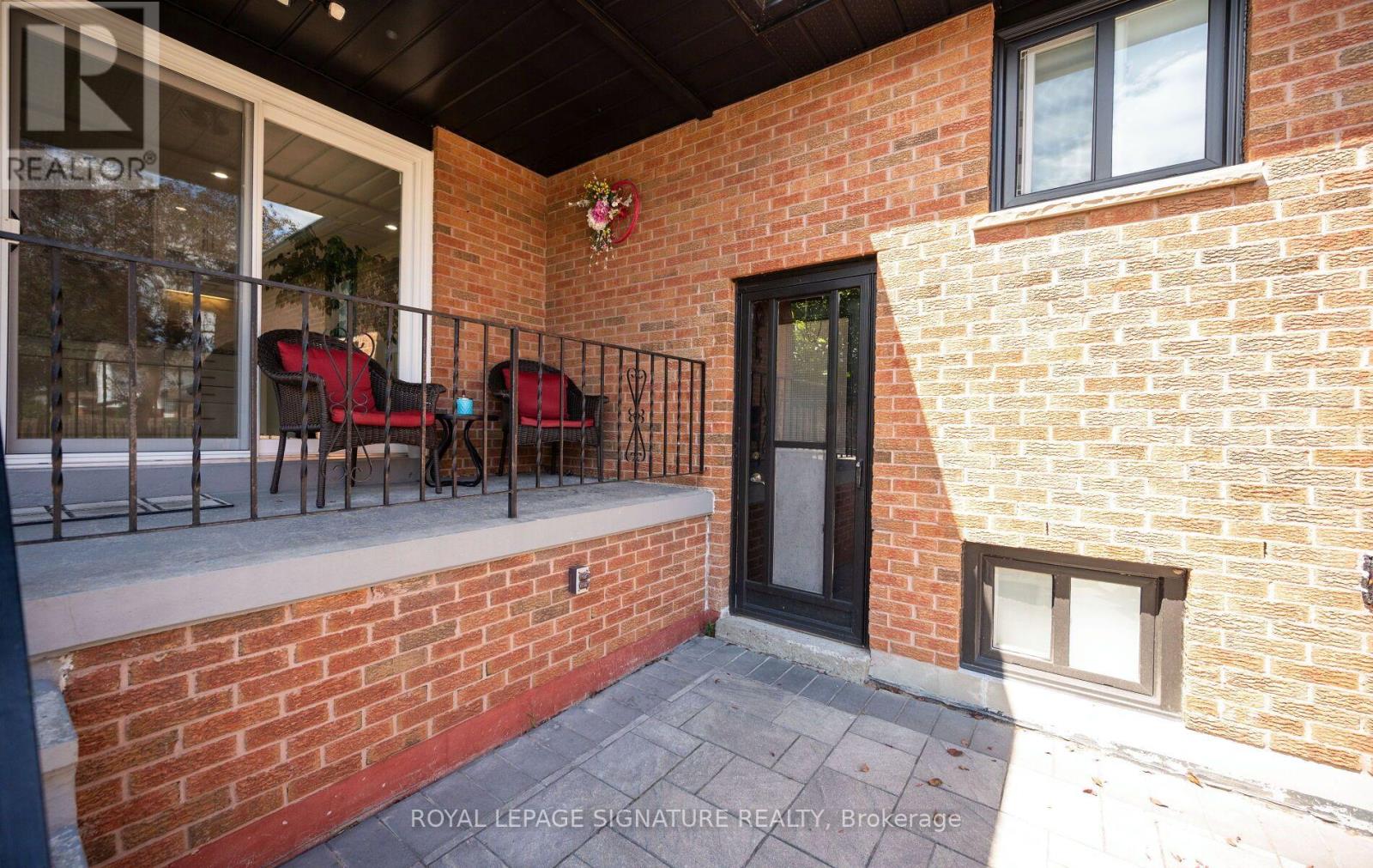 2221 Florian Road, Mississauga, Ontario  L5A 3Y9 - Photo 44 - W13713046