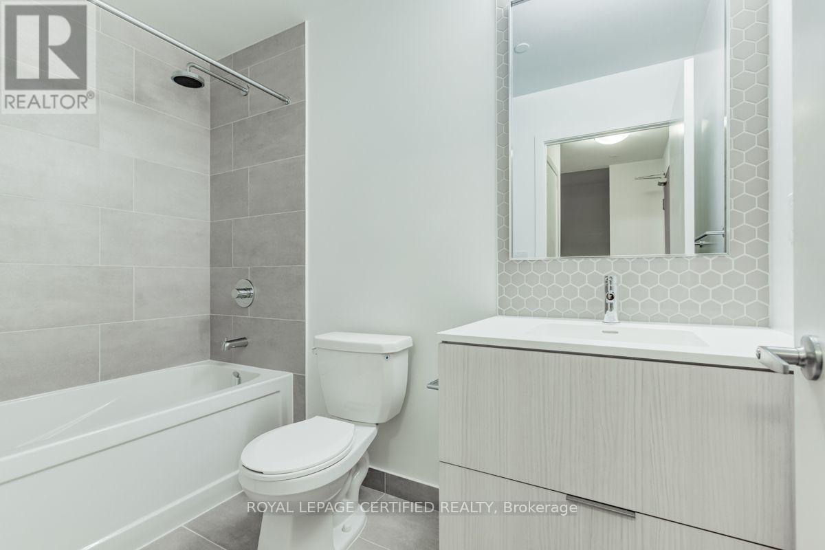 1612 - 2520 Eglinton Avenue W, Mississauga, Ontario  L5M 0Y4 - Photo 17 - W13713086