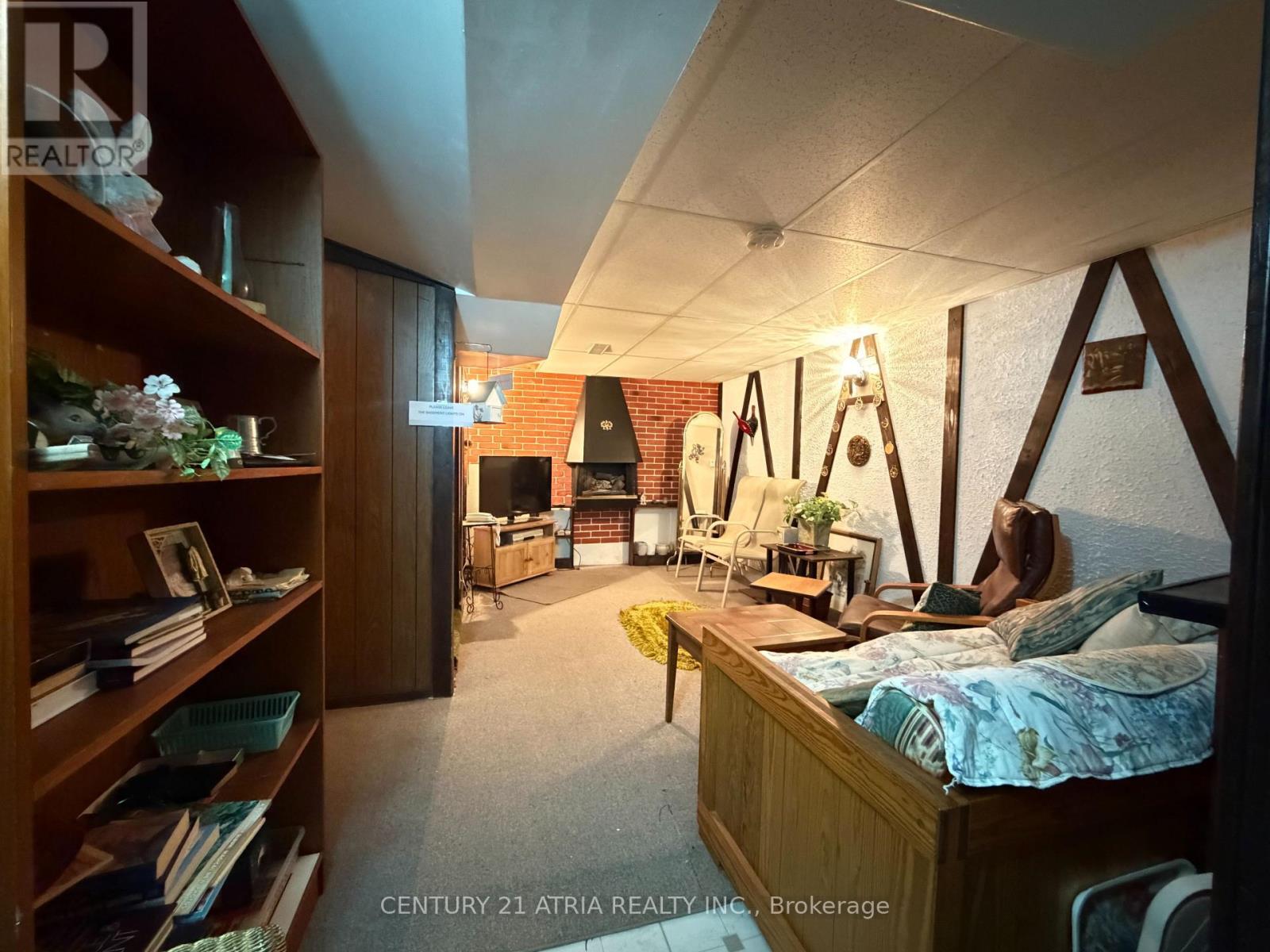 141 Hollyberry Trail, Toronto, Ontario  M2H 2P2 - Photo 17 - C13700174