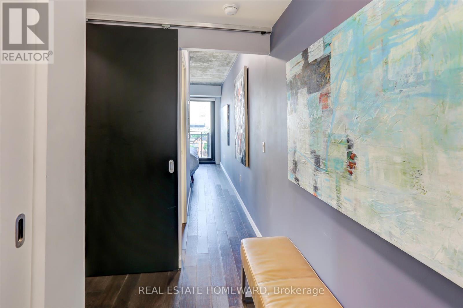 817 - 51 Trolley Crescent, Toronto, Ontario  M5A 0E9 - Photo 7 - C13712104