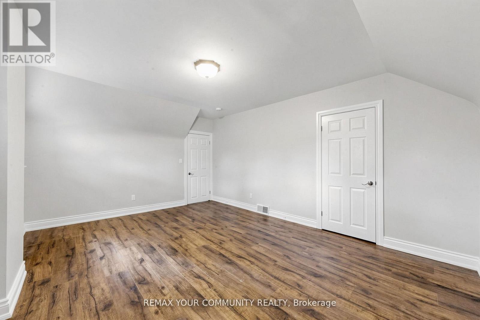 22 Havenridge Drive, Toronto, Ontario  M9P 3M4 - Photo 19 - W13693082