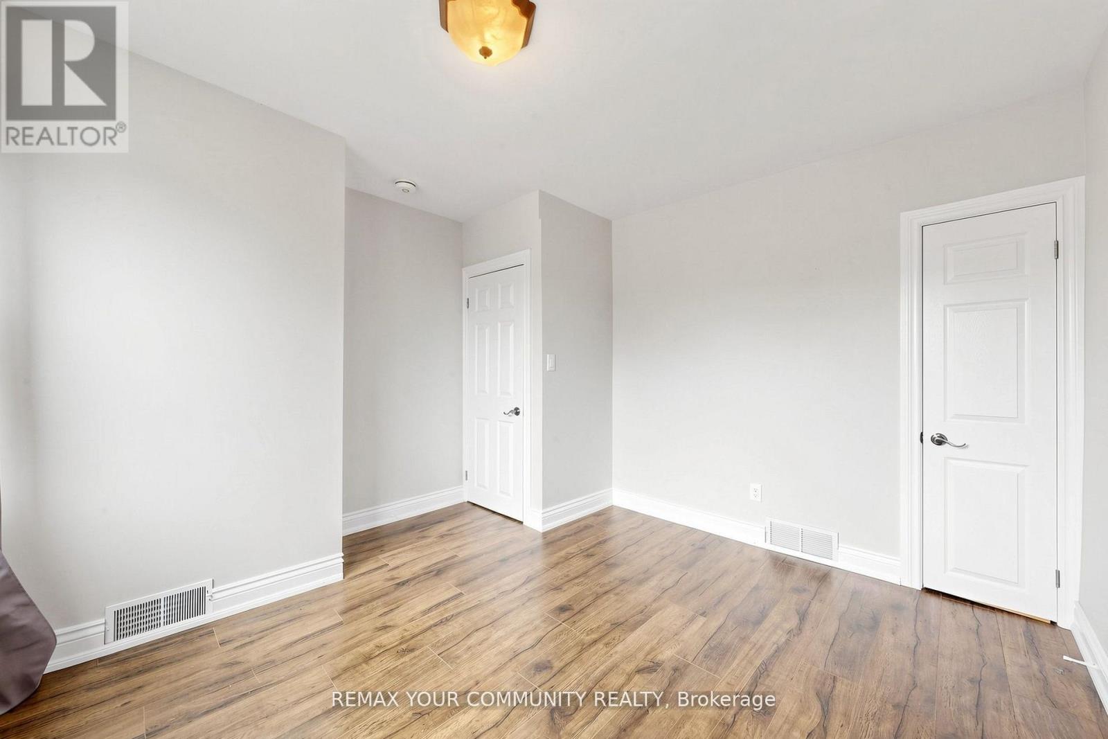 22 Havenridge Drive, Toronto, Ontario  M9P 3M4 - Photo 25 - W13693082